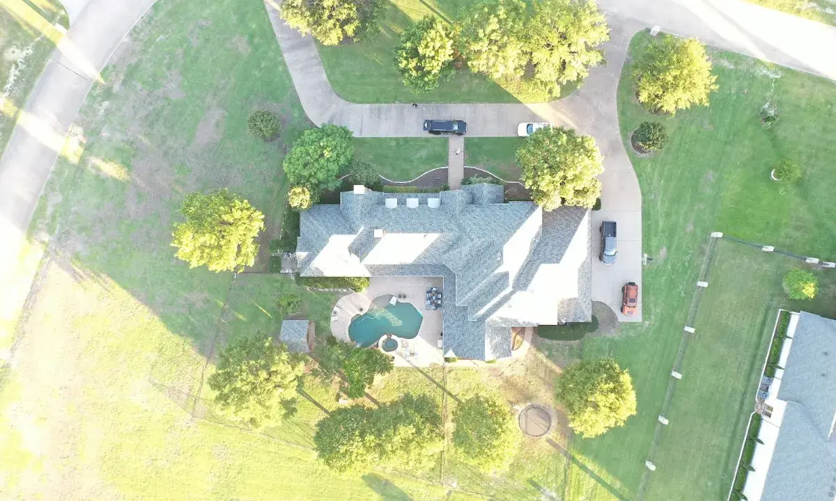 New shingle roof installation on a home in Coalinga